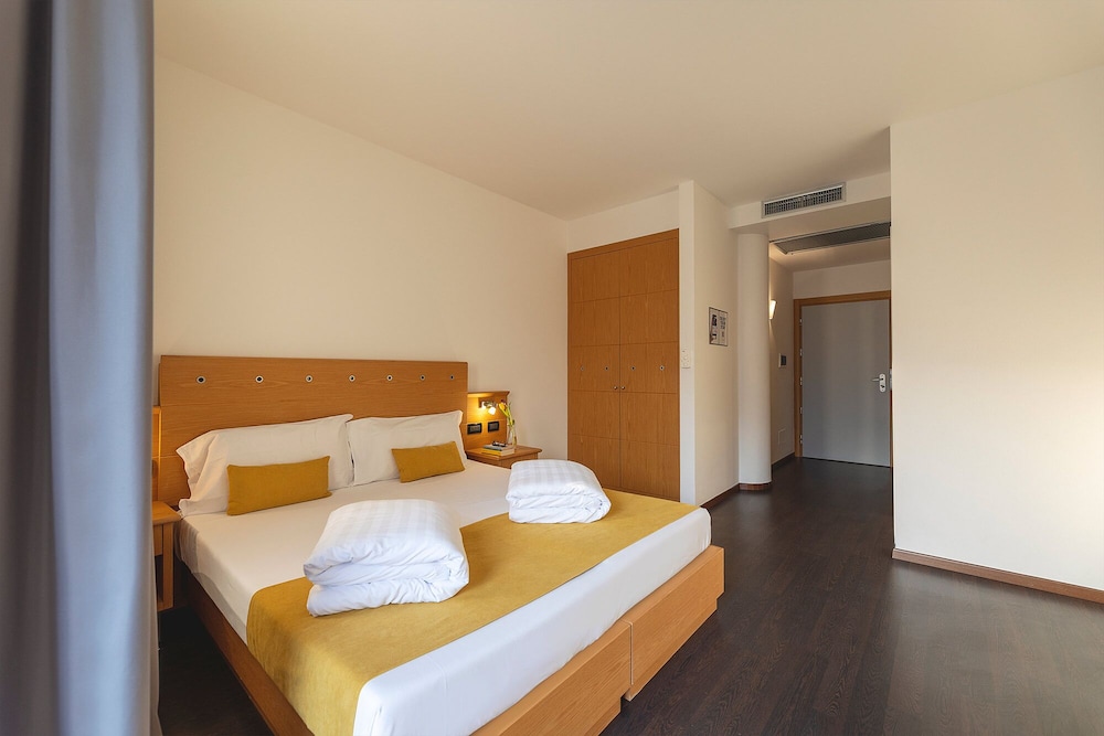 Comfort Double or Twin Room