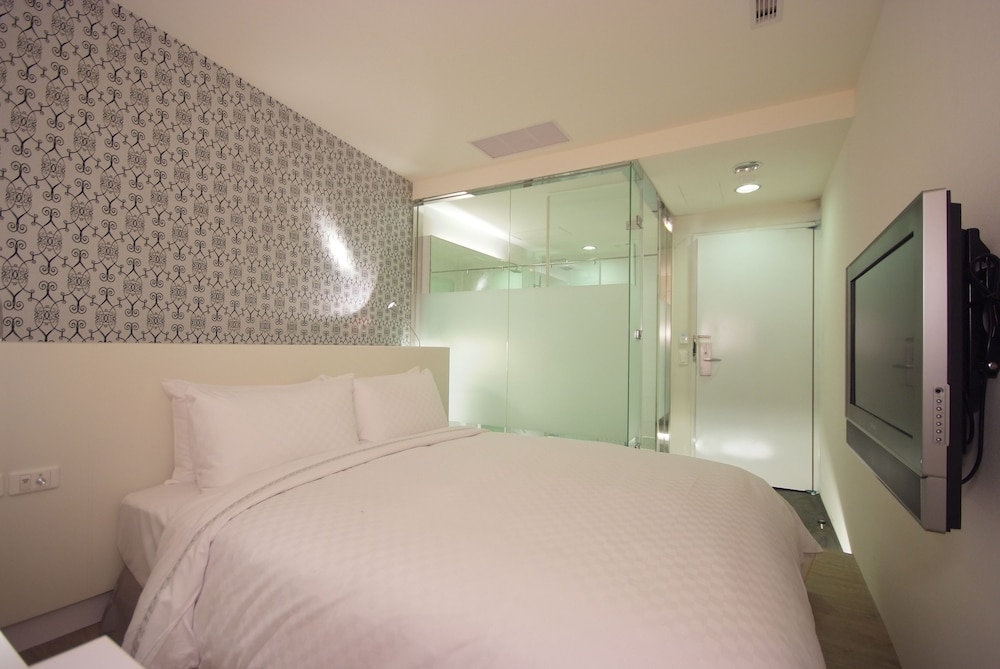 Standard Double Room photo 3