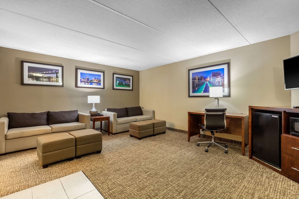 Suite, Non Smoking - Photo 7