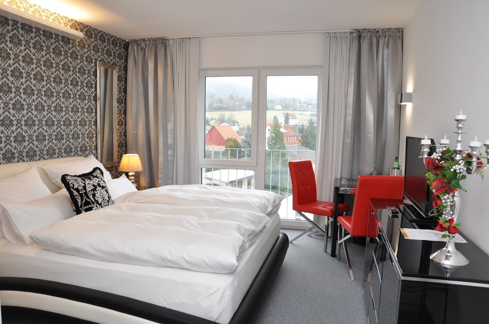 Comfort Double Room, 1 King Bed photo 3