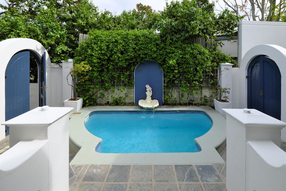 Superior Room, Pool Access