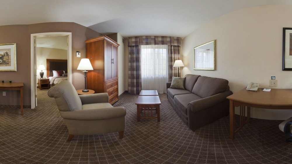 Suite, 1 Queen Bed, Accessible, Kitchen (Mobility Accessible) - Photo 2