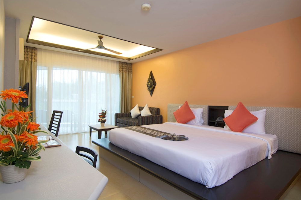 Deluxe Room - Photo 1