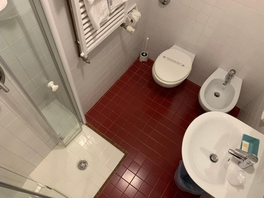 Standard Triple Room photo 3