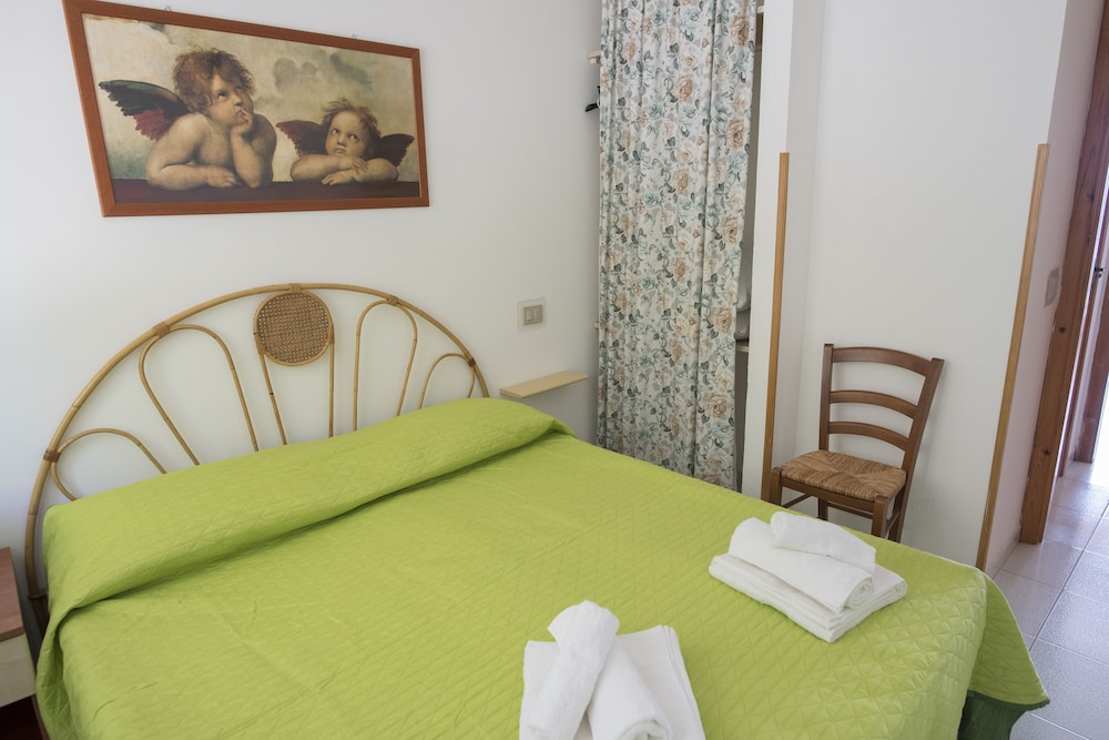 Apartment, 1 Bedroom, Smoking, Balcony