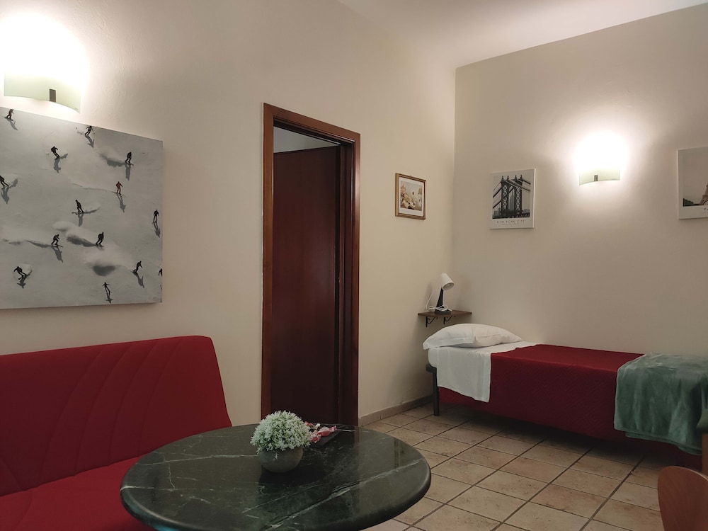 Standard Suite photo 3