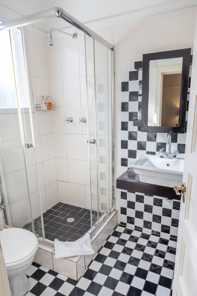 Classic Double Room - Photo 5
