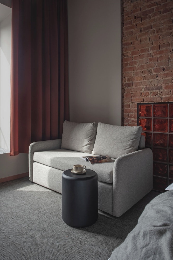 Design Room, City View - Photo 24