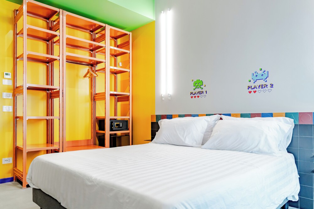 Superior Room, 1 Queen Bed photo 1