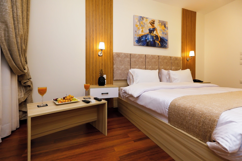 Deluxe Double Room (Pyramids View) - Photo 3