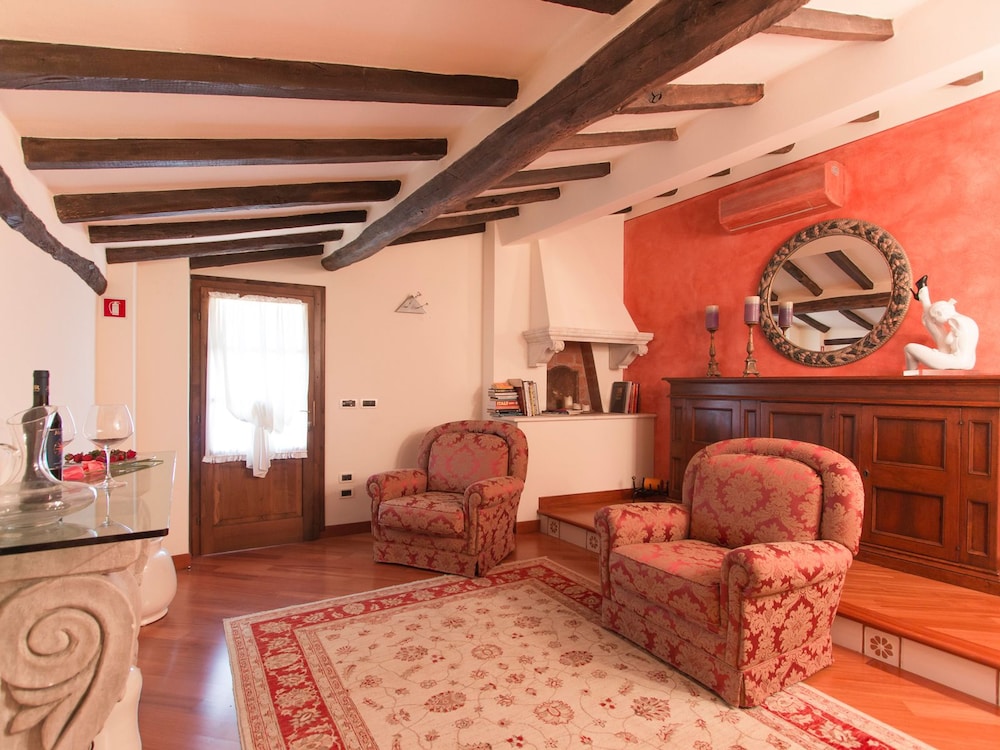 Superior Suite photo 2