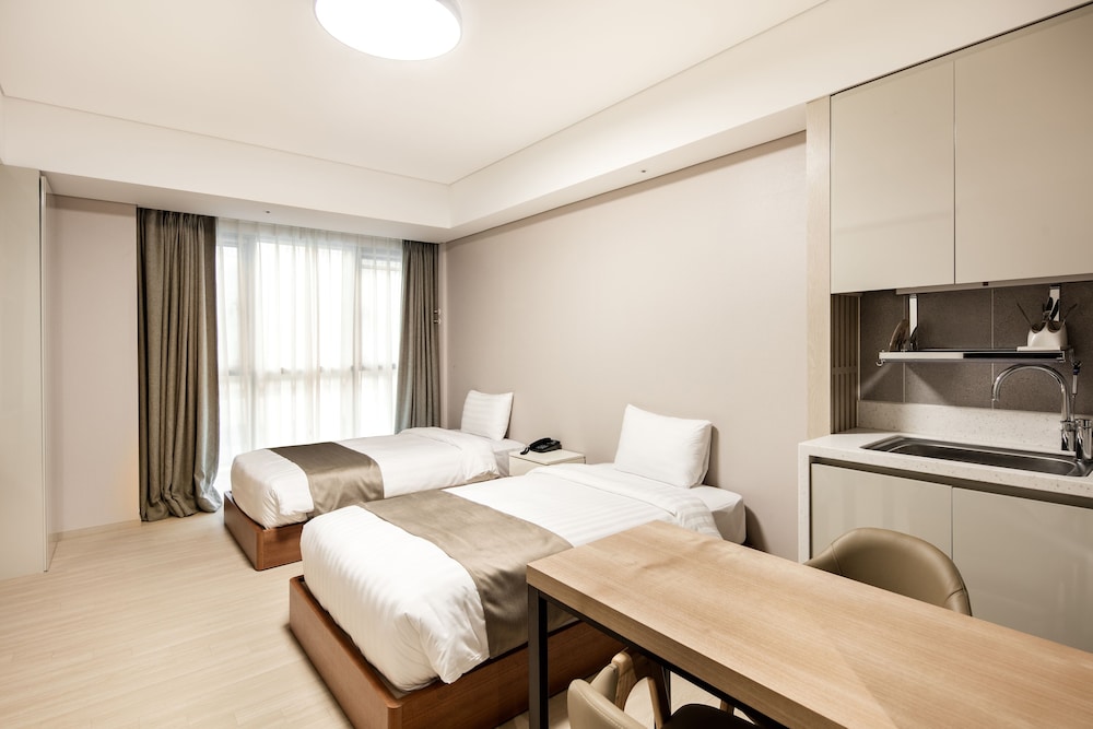 Residence Studio Twin [Check-out at 12:00, Welcome Drink] (Free for one child between 0 and 6 years)