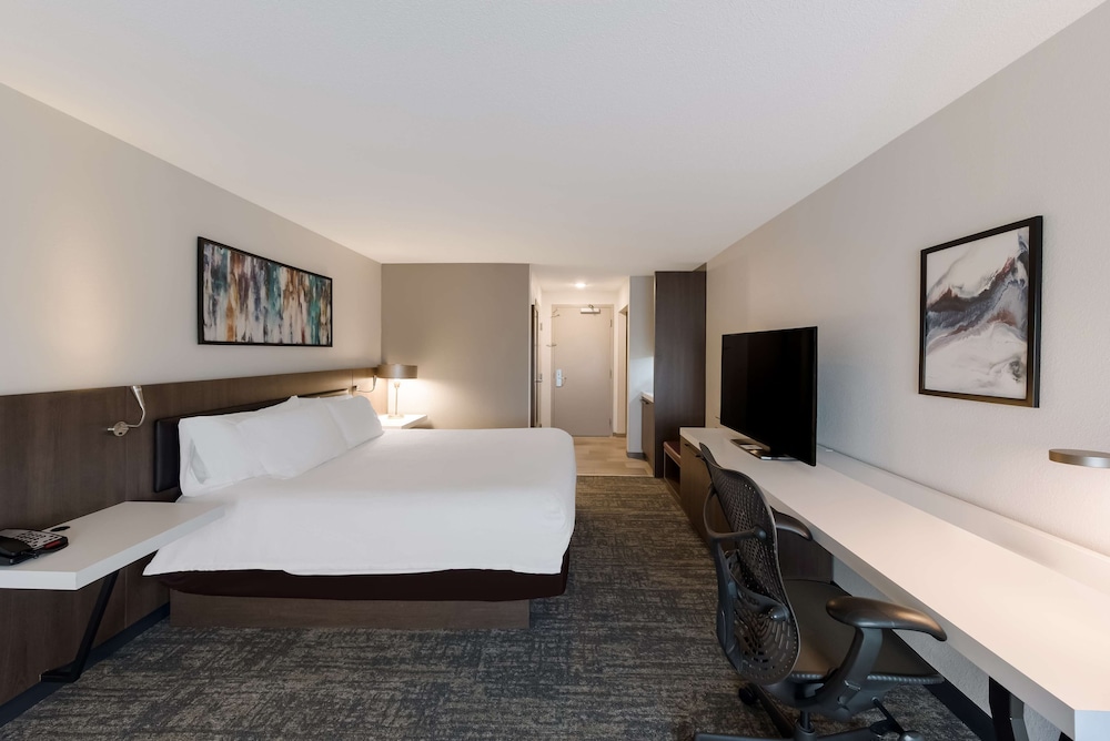 Standard Room, 1 King Bed