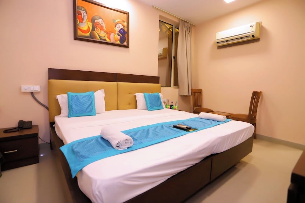 Deluxe Room - Photo 14