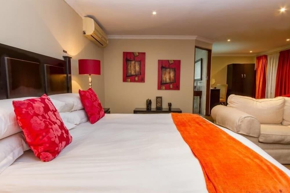 Luxury Suite (9) photo 3