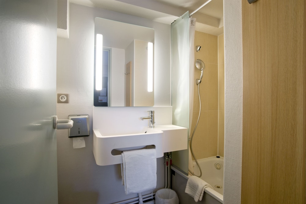 Quadruple Room, Non Smoking photo 2