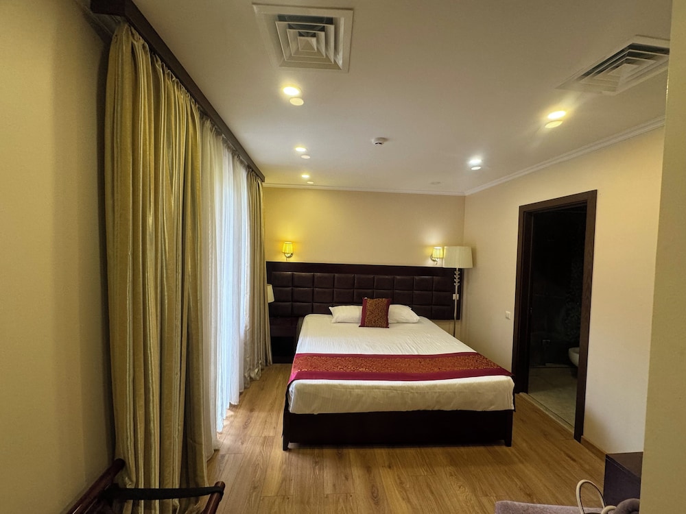 Double Room, Balcony, City View