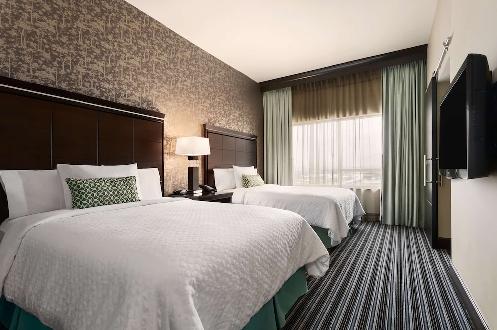 Two Queen Beds, Non-Smoking, Accessible photo 3