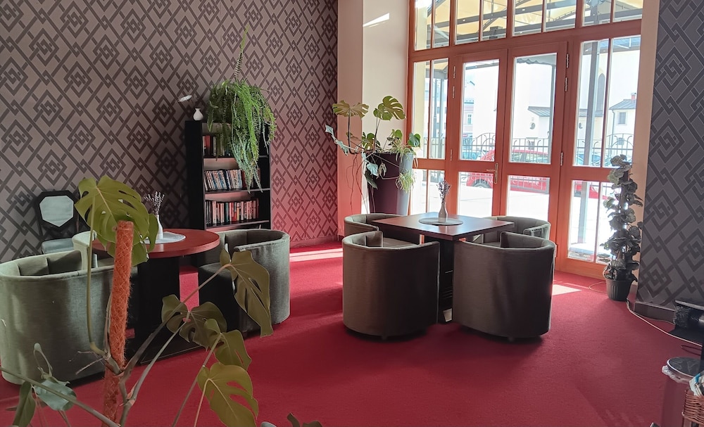 Junior Suite, 1 Bedroom, Refrigerator, City View photo 2