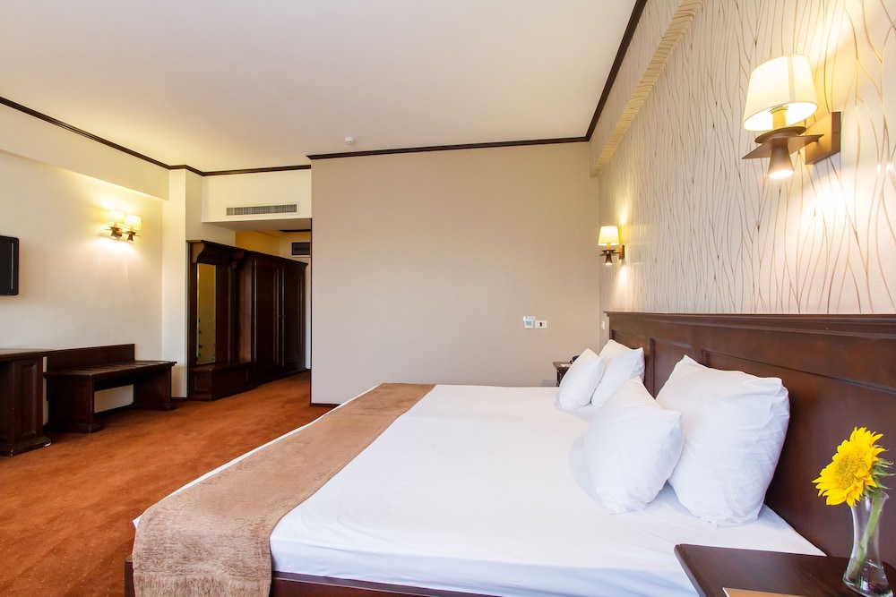 Executive Double Room - Photo 2