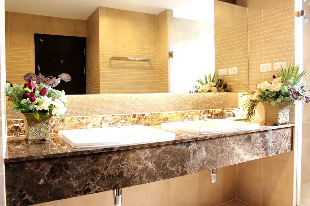 Suite photo 2