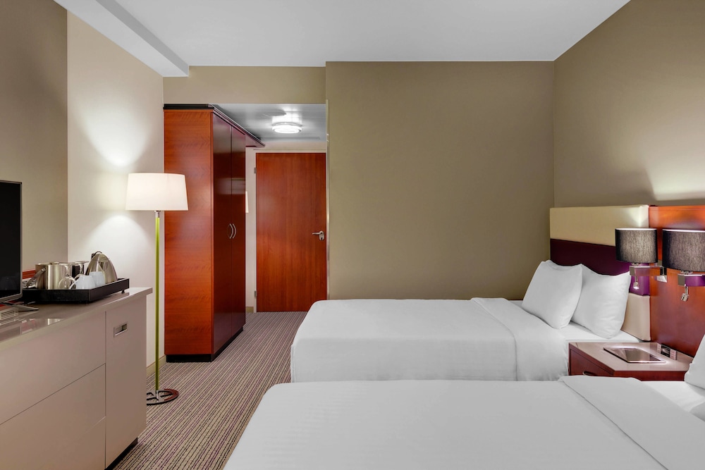 Superior Room, 2 Twin Beds, Courtyard View - Photo 1