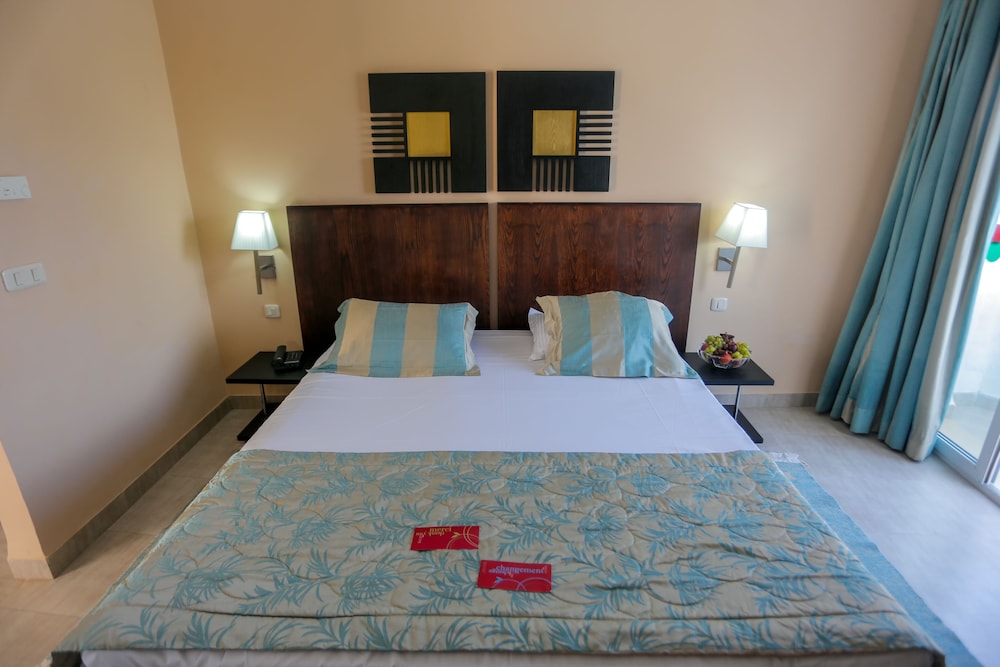 Standard Double Room - Photo 2