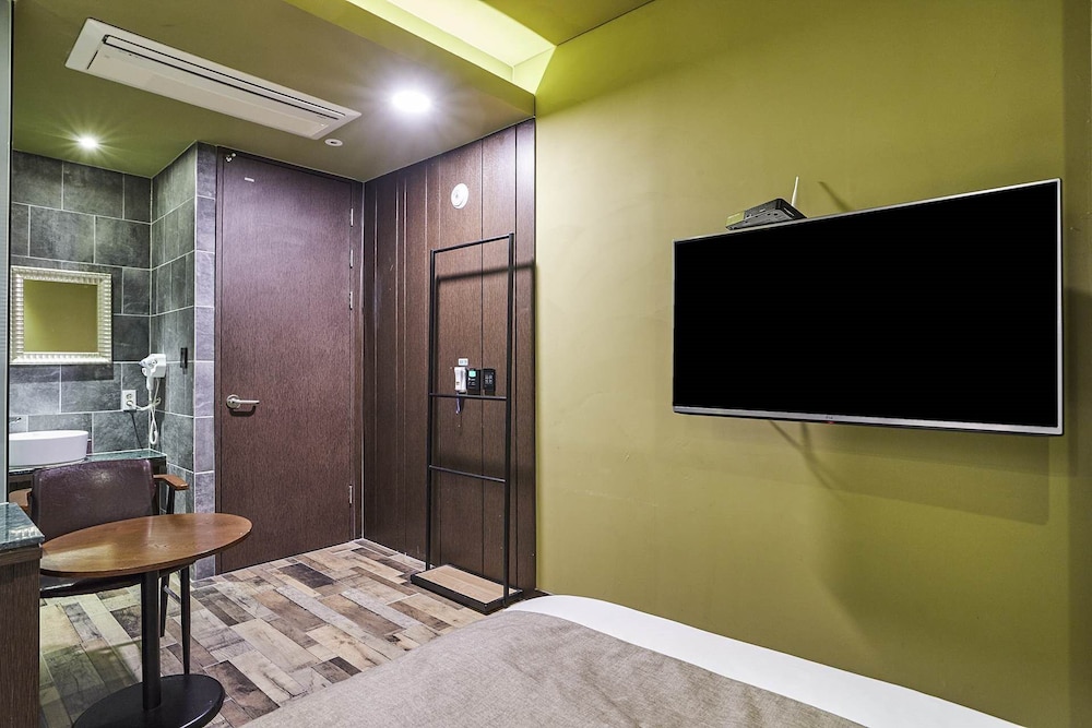 Standard Double Room - Photo 3