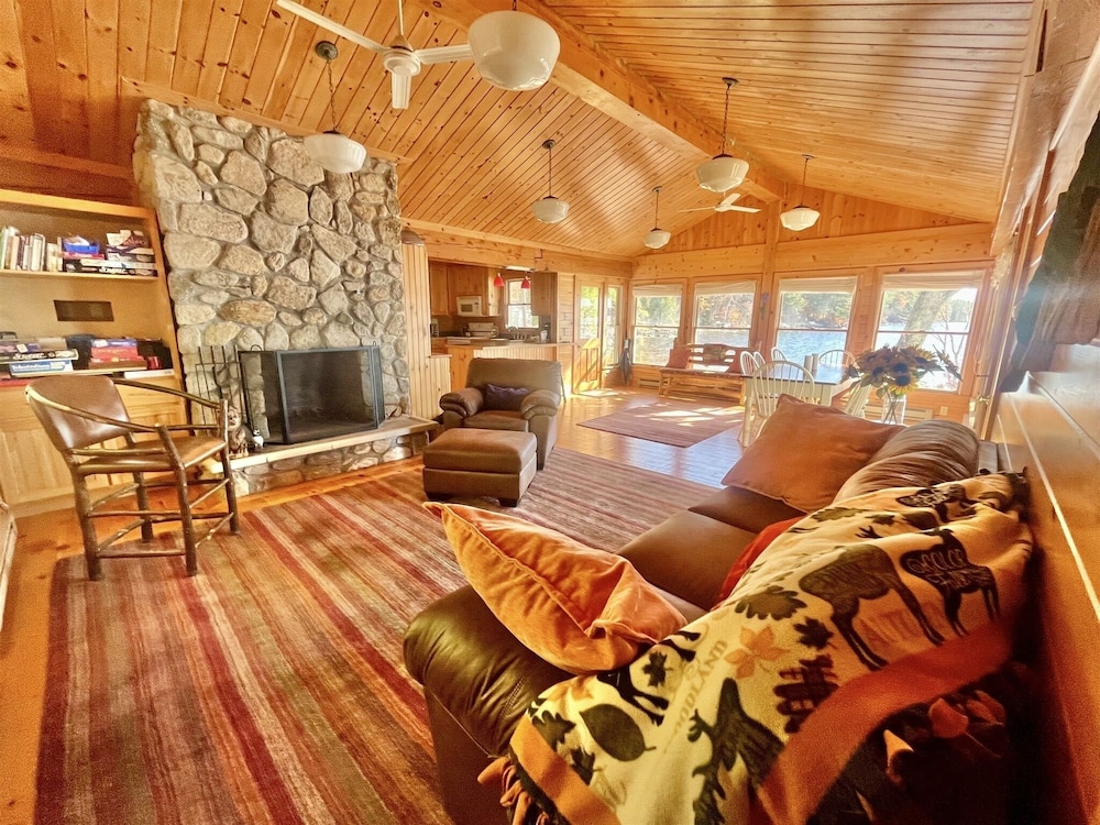 Villa, Multiple Bedrooms photo 2
