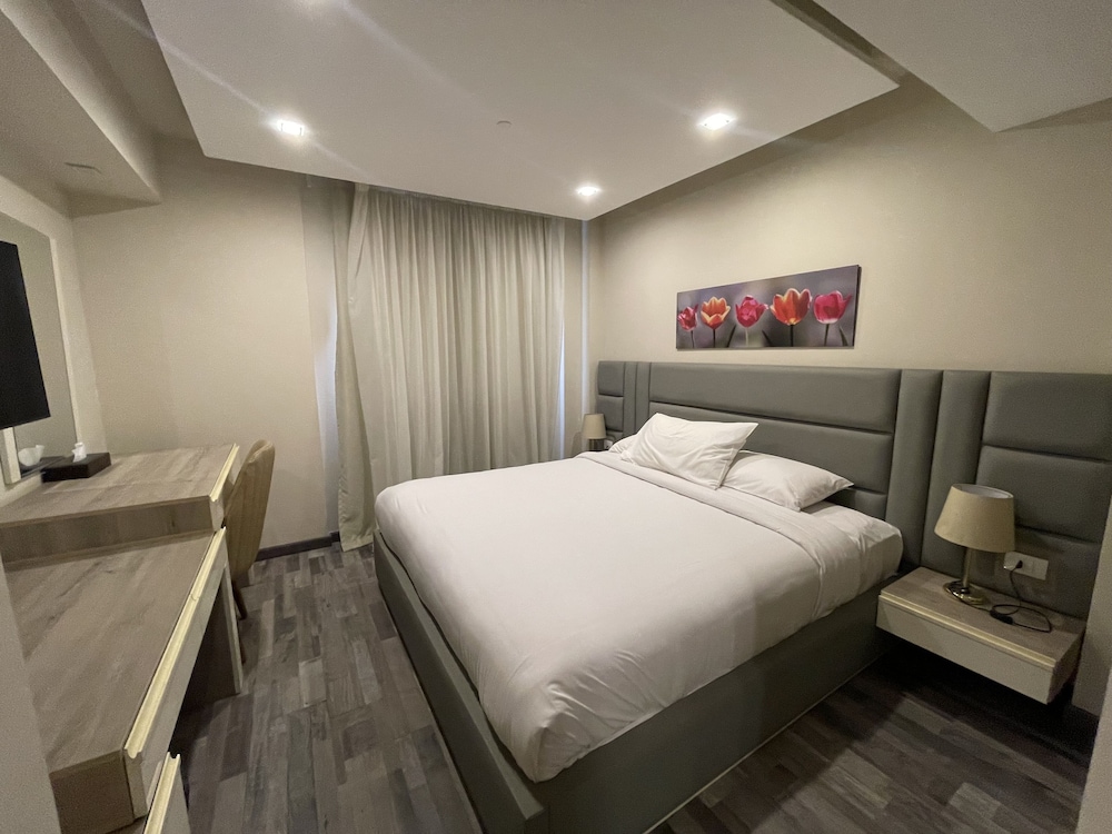 Family Studio King Apartment