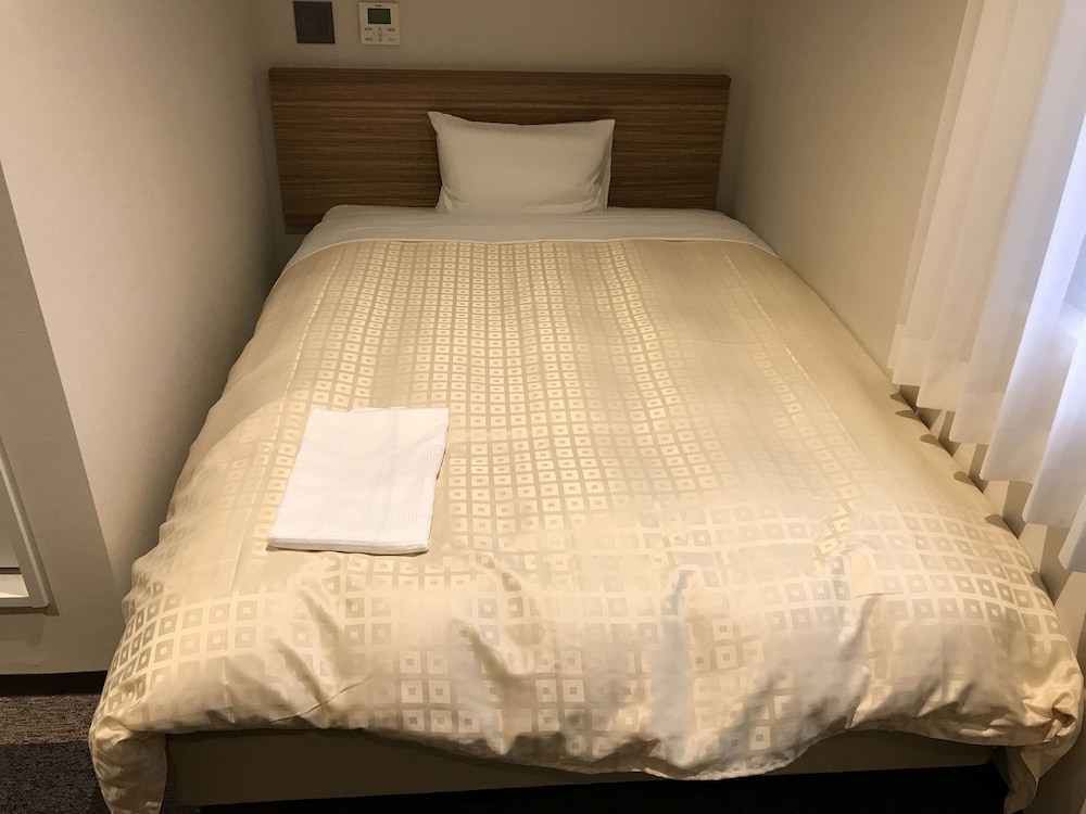 Semi Double Room, Smoking photo 3