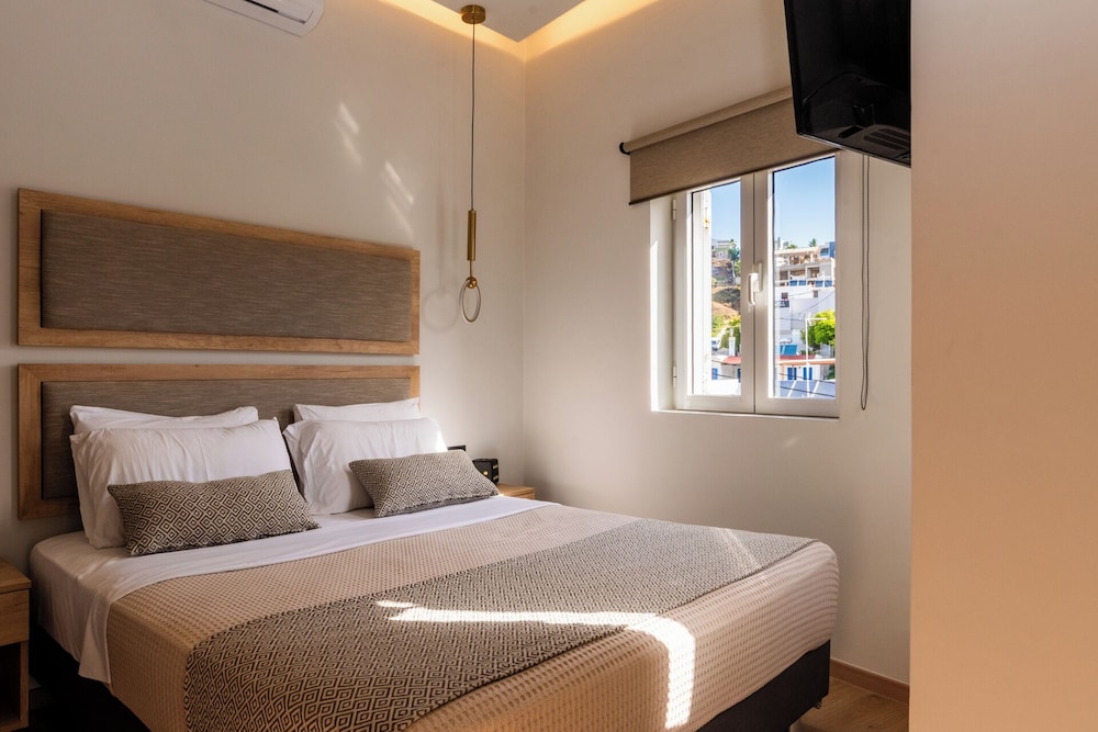 Family Quadruple Room, Balcony, Sea View
