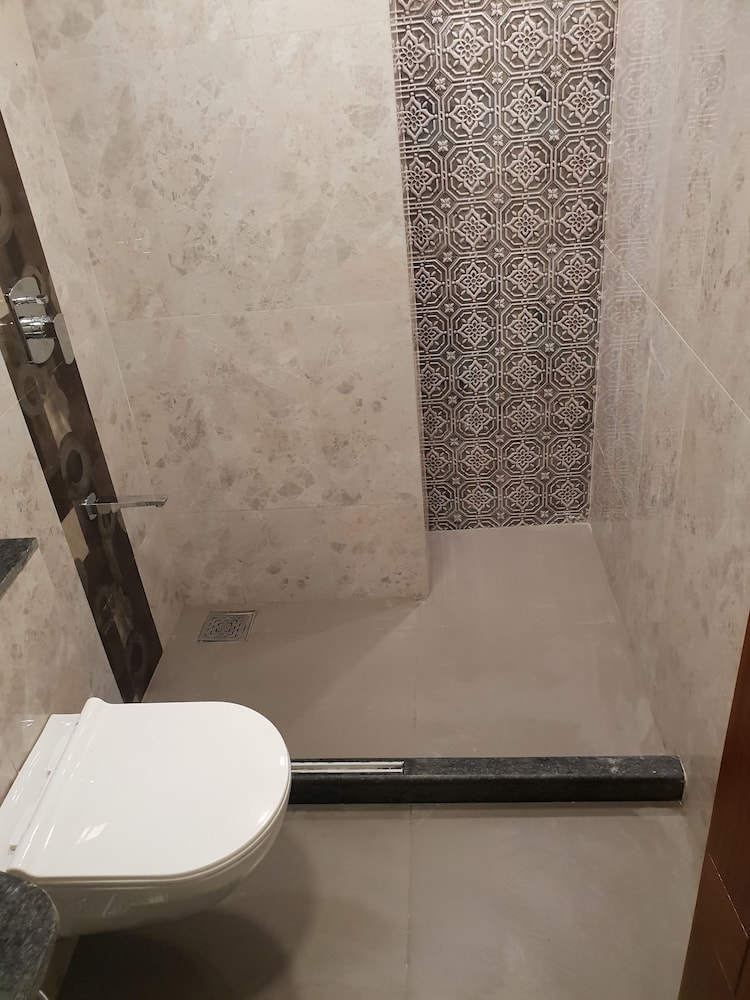 Premium Room - Photo 42