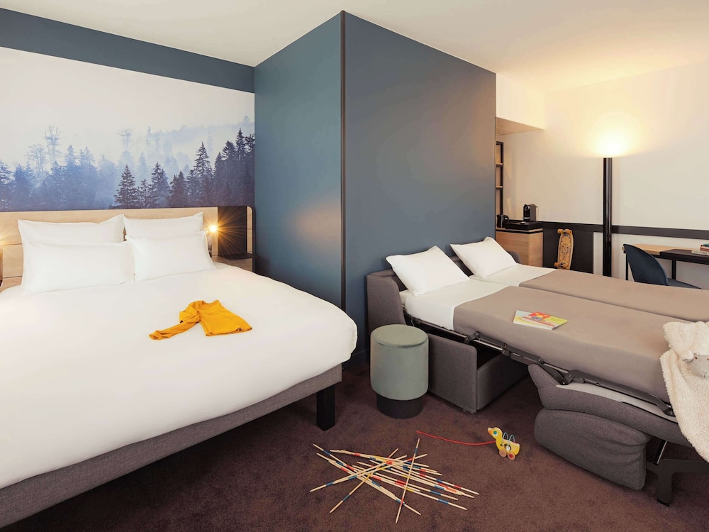 Superior Room, 1 Queen Bed with Sofa bed - Photo 6