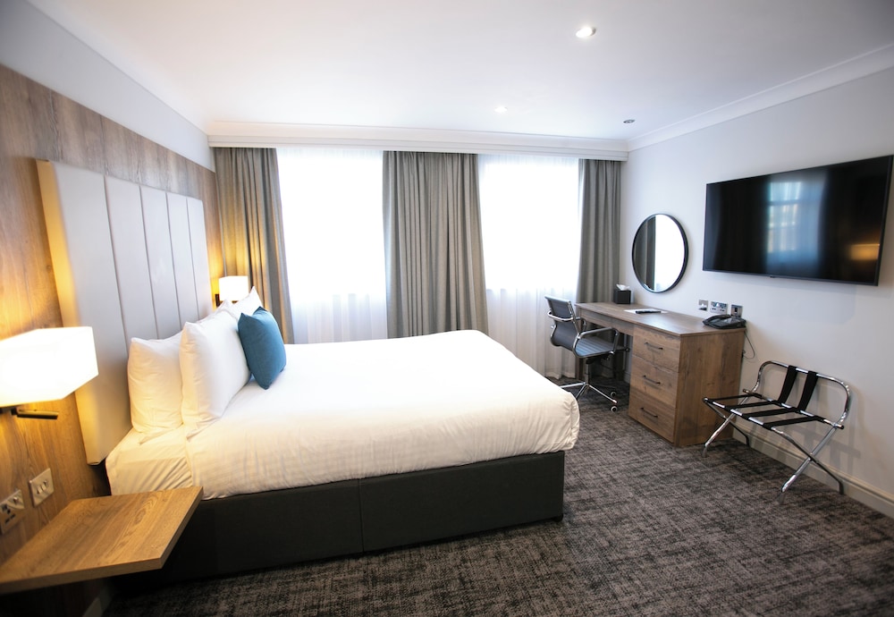 Junior Suite, 1 Queen Bed - Photo 6