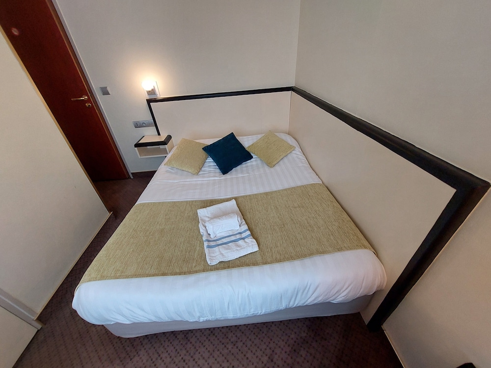 Standard Single Room photo 2