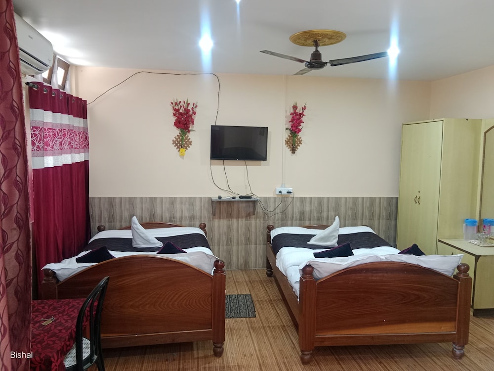 Deluxe Double or Twin Room, City View