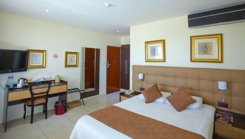 Executive Room photo 2