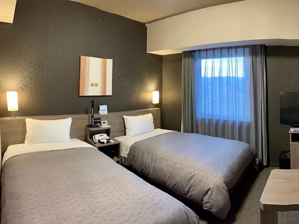 Superior Twin Room, Non Smoking - Photo 1