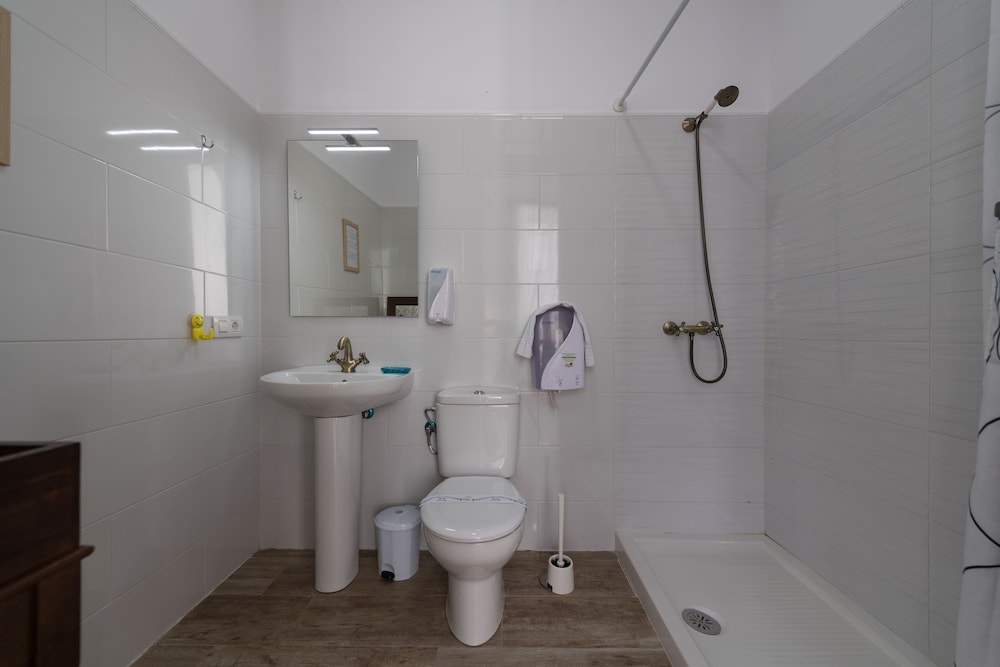 Double Room, Private Bathroom (External Bath) photo 2