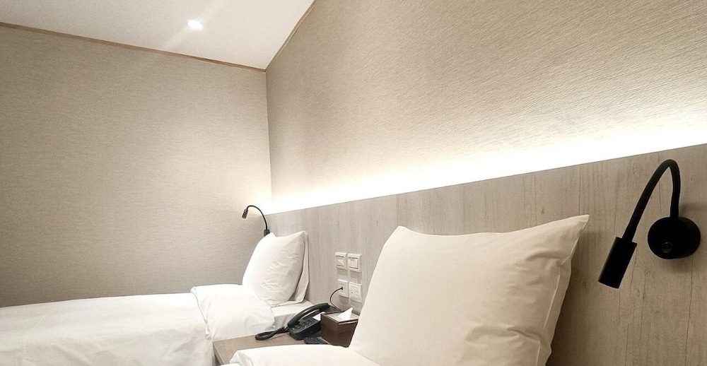 Basic Double or Twin Room