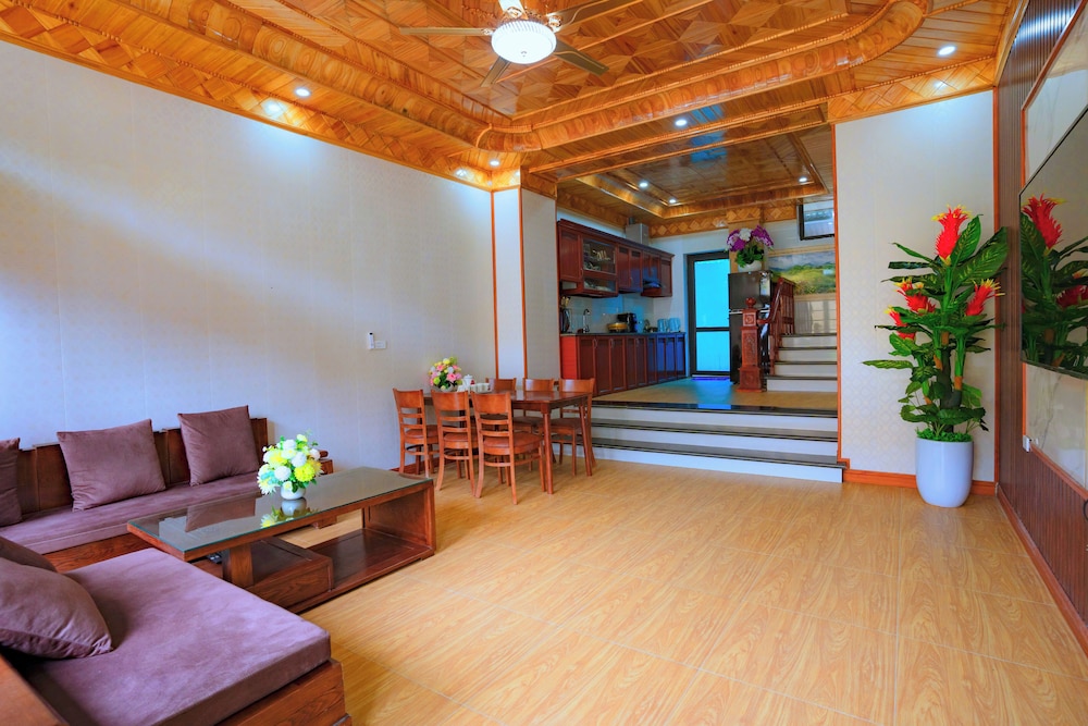 Luxury Villa photo 1