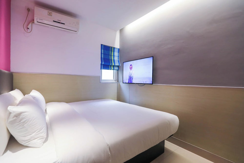 Basic Single Room