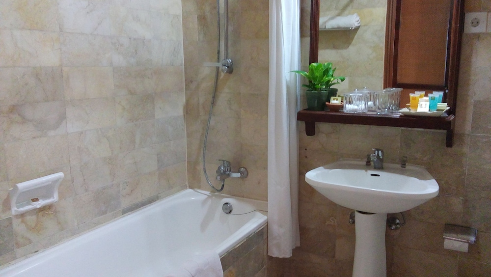 Standard Room - Photo 4