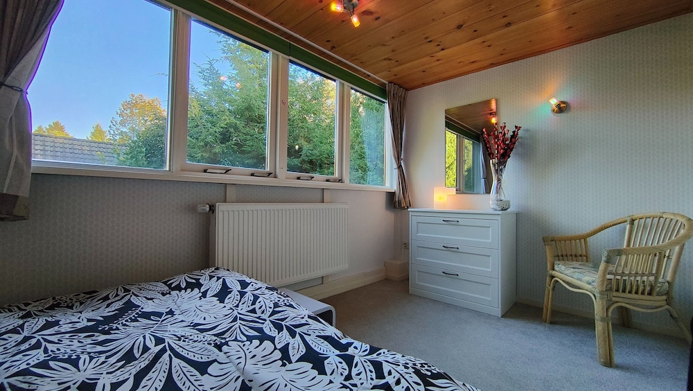 Bungalow photo 2