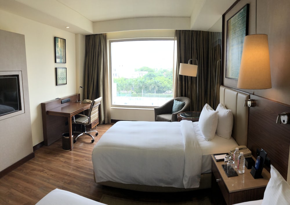 Room, 2 Twin Beds, Non Smoking (Guest) - Photo 4