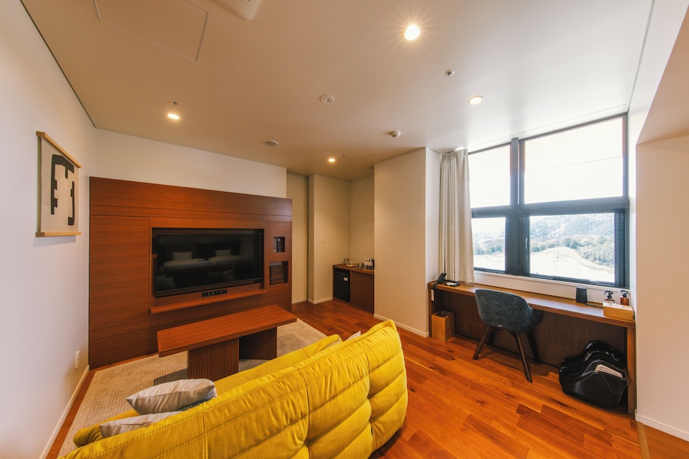 Comfort suite 3bed with open air, Non Smoking - Photo 13