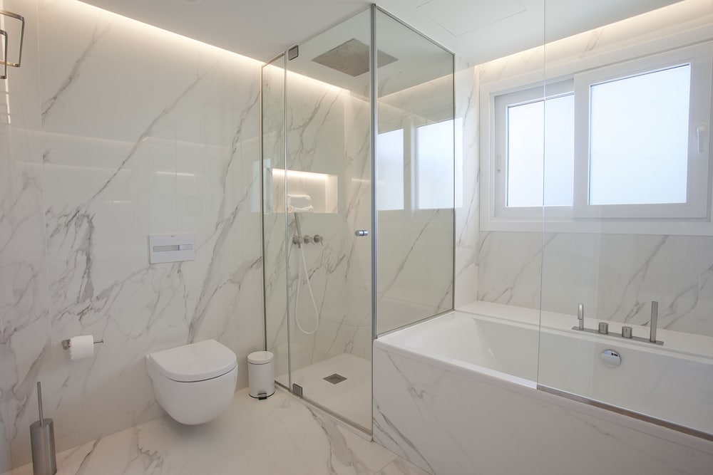 Junior Suite, Sea View thumbnail 5