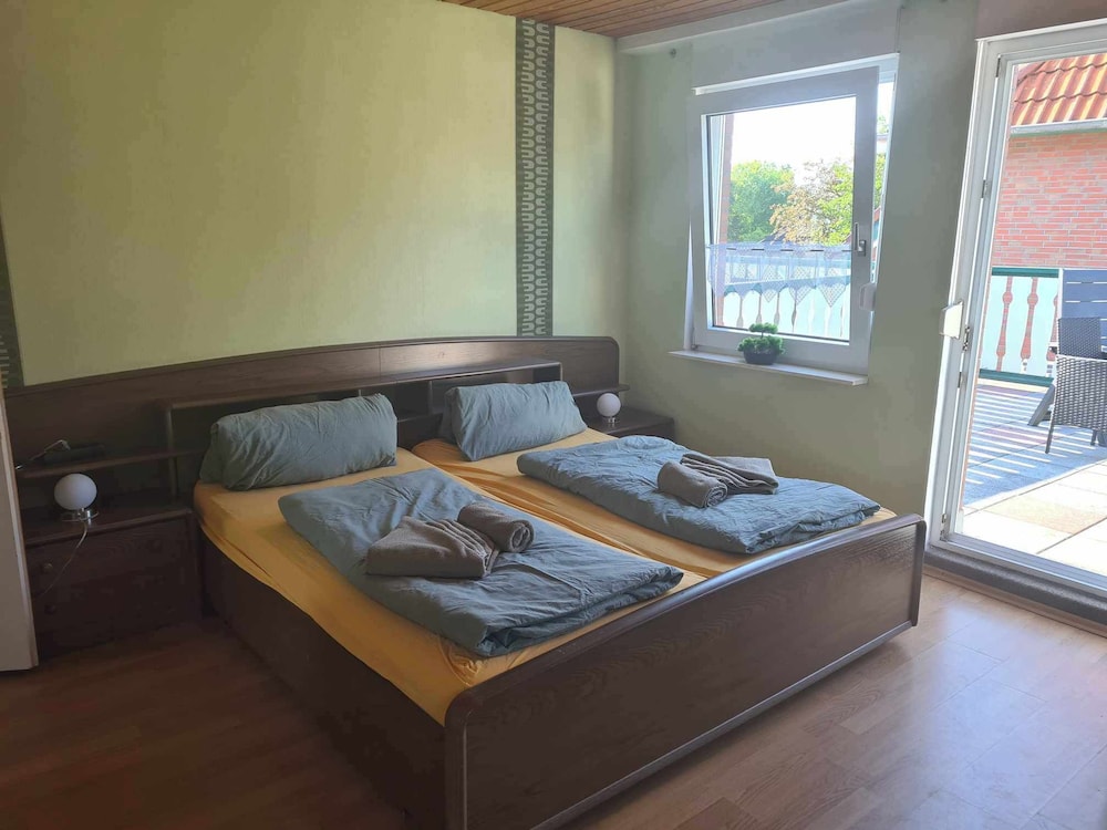 Basic Triple Room, 1 Queen Bed with Sofa bed, Balcony