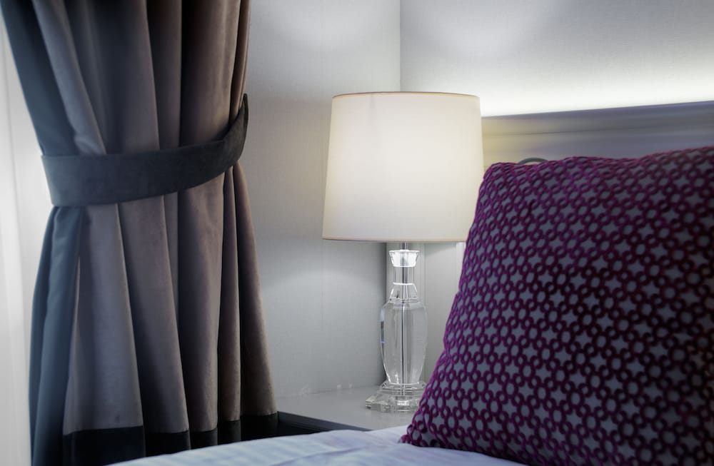 Premium Room, 1 King Bed, City View